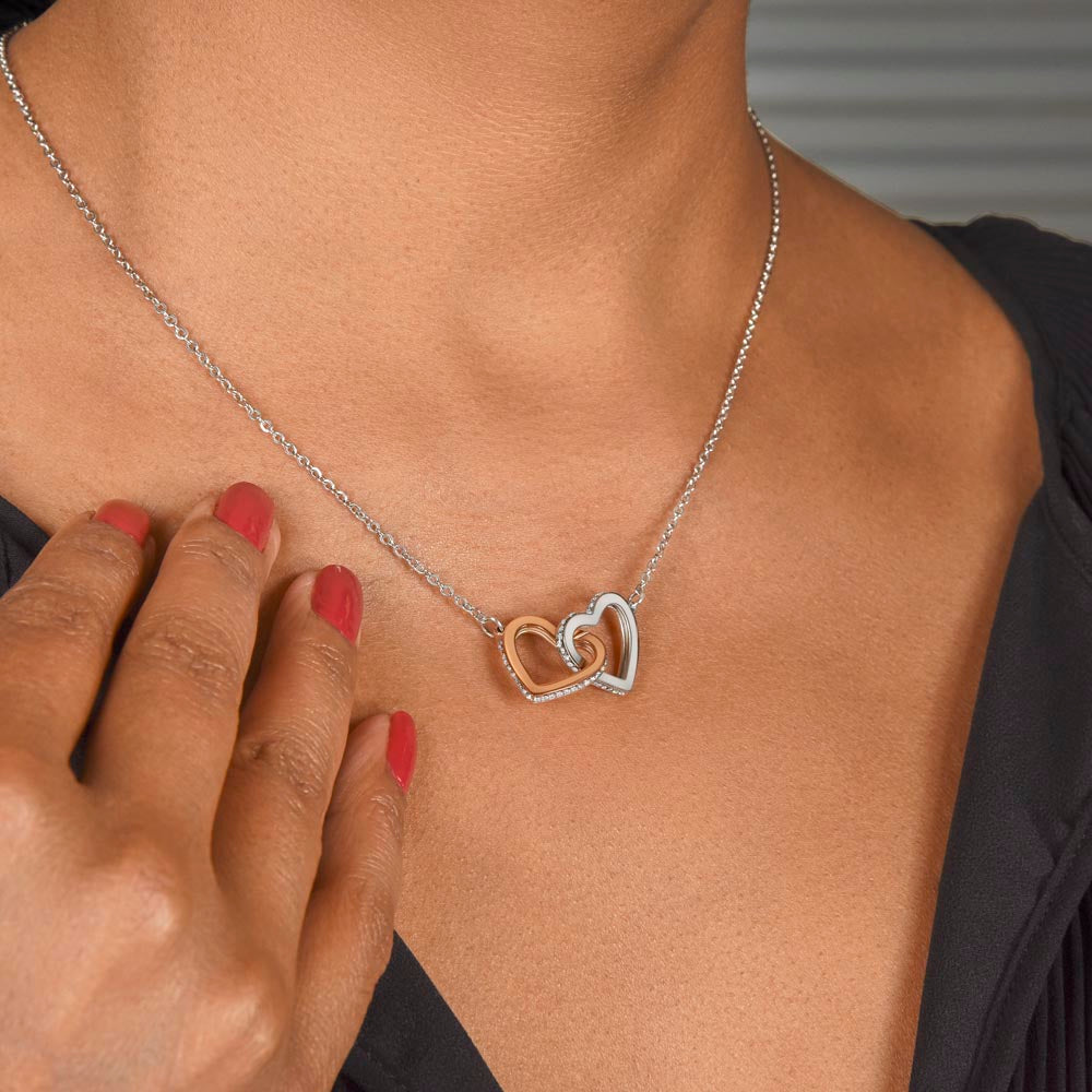 From Daughter to Mom_I'm Grateful for You_Interlocking Hearts Necklace